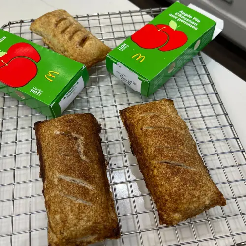 svg%3E fried apple pie